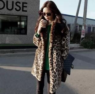 Street Fashion Men 2025 - 女性用フェイクファートレンチコート,ヒョウ柄のふわふわコート,セクシーな秋冬服,2020ファッション