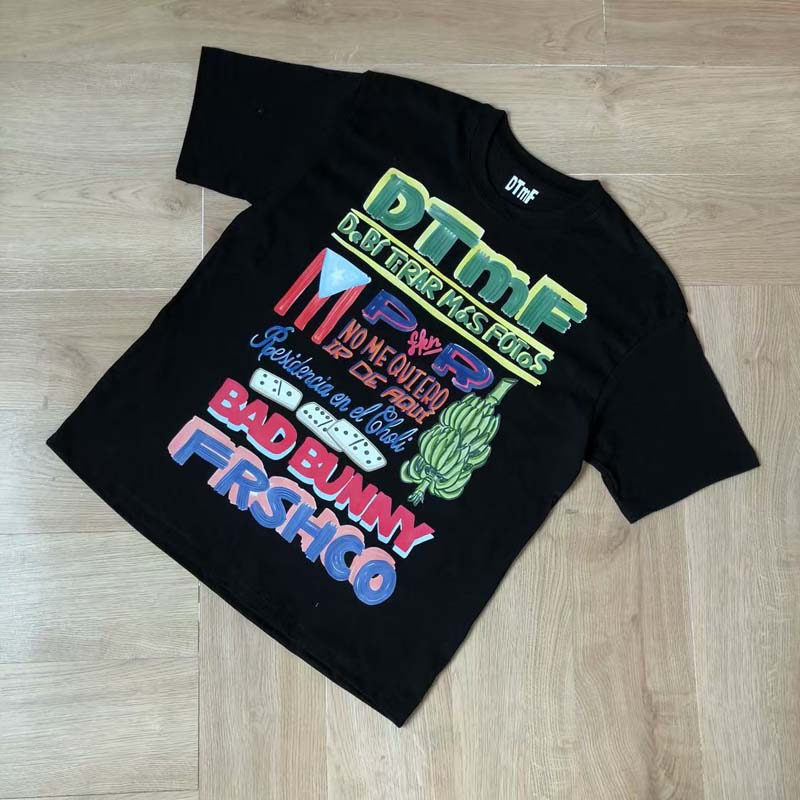 Foto Street Fashion - Debi Tirar Mas Fotos Tシャツ ハイストリート