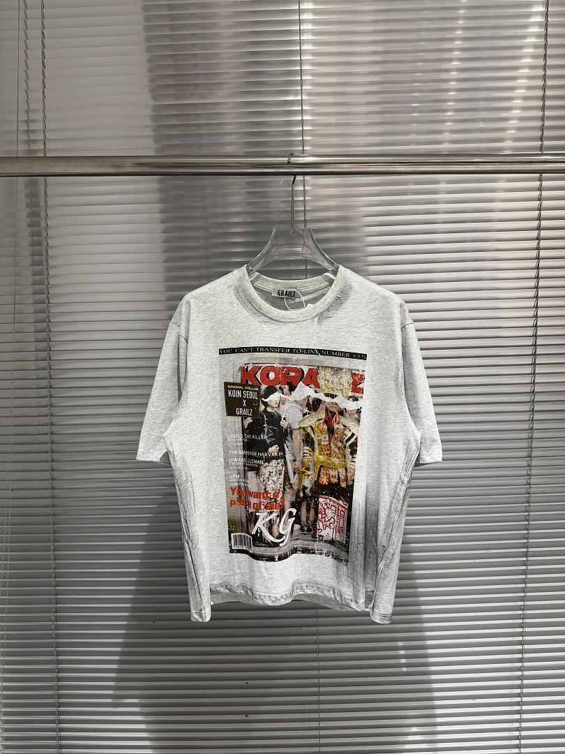 2026年夏ファッションブランドマガジンポスターTシャツ ヴ - Street Fashion Magazines のレビューと価格