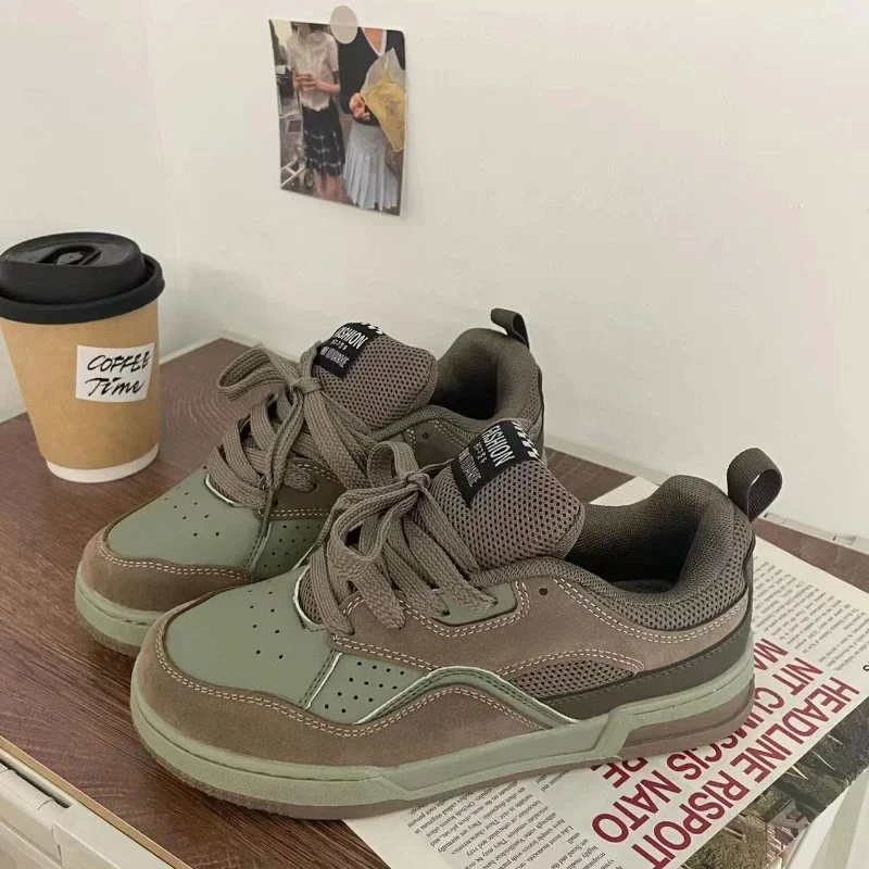 ファッションヴィンテージスニーカー男性アメリカンスタイルスト - Street Fashion Couple のレビューと価格